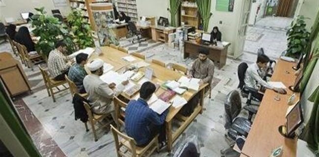 کتابخانه حرم با ۳۵ هزار کتاب تخصصی قرآن و حدیث